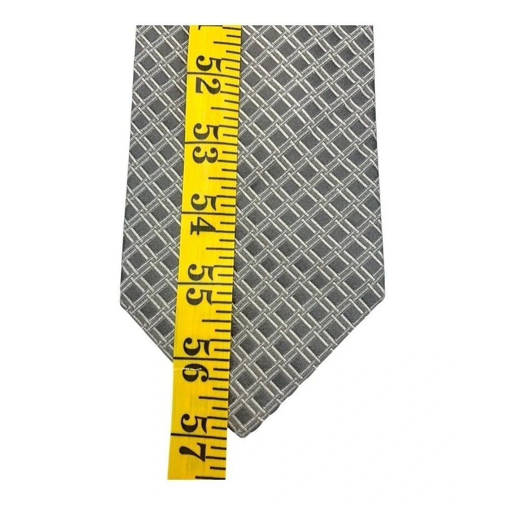 Ermenegildo Zegna 100% Silk Geometric Pattern‎ Men's Necktie Silver